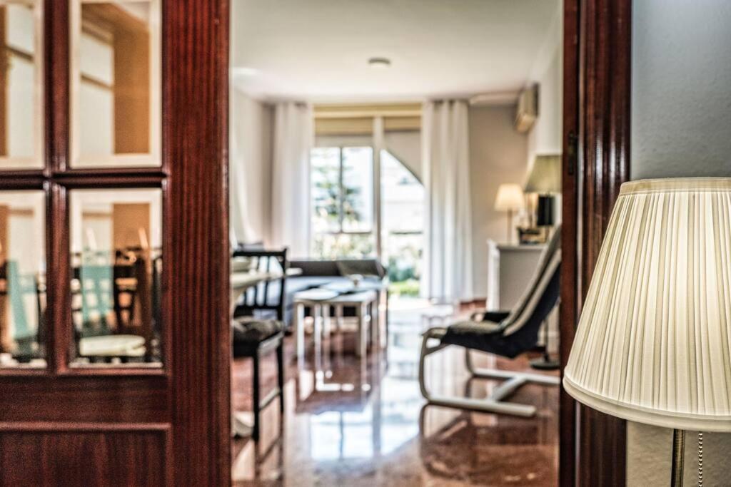 Apartamento New Folch Sevilla A Luaran gambar