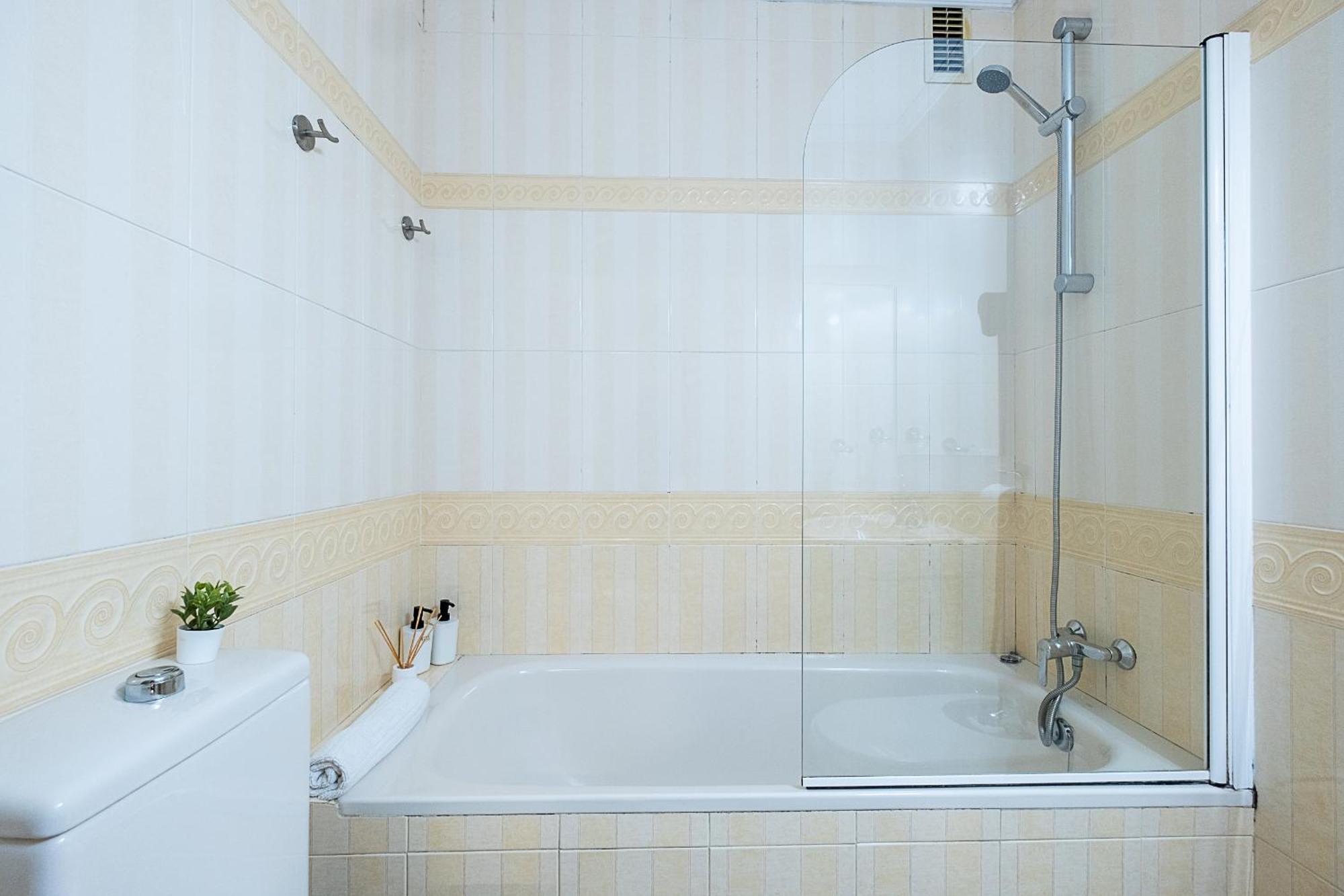 Apartamento New Folch Sevilla A Luaran gambar